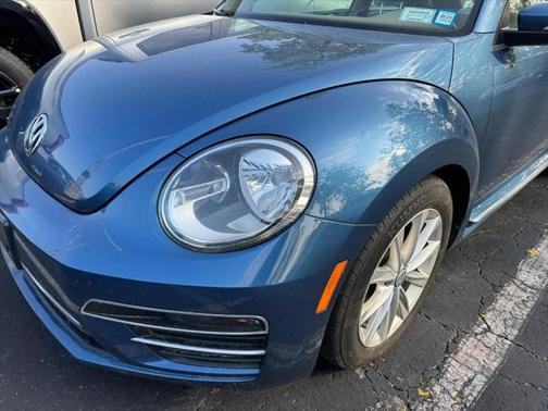 2019 Volkswagen Beetle 2.0T SE