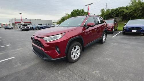 2019 Toyota RAV4 Hybrid XLE
