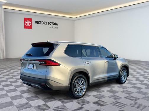 2024 Toyota Grand Highlander Platinum