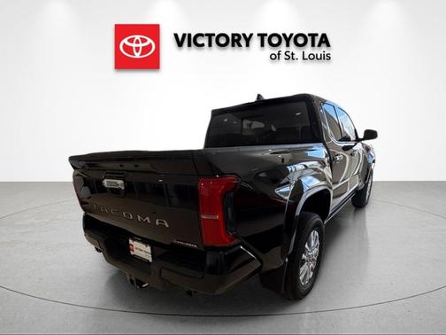 Black 2025 Toyota Tacoma Hybrid Limited