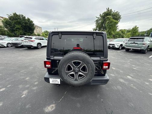 Black Clearcoat 2018 Jeep Wrangler Unlimited Sport