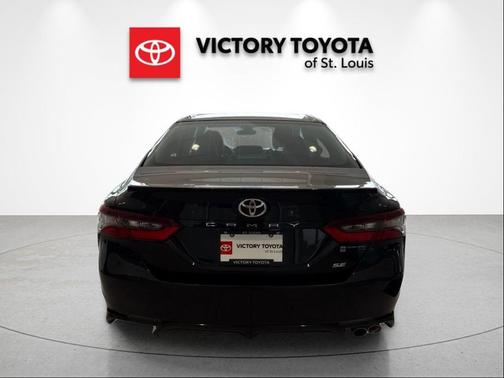 Midnight Black Metallic 2024 Toyota Camry SE
