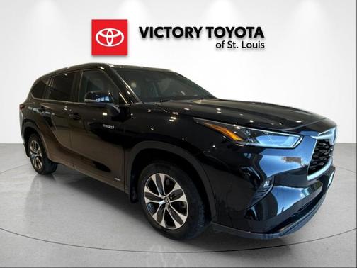 2021 Toyota Highlander Hybrid XLE