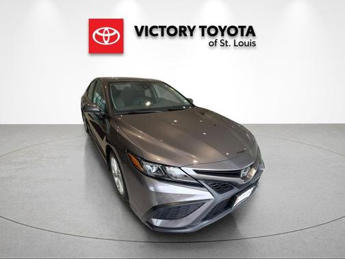 Predawn Gray Mica 2023 Toyota Camry SE