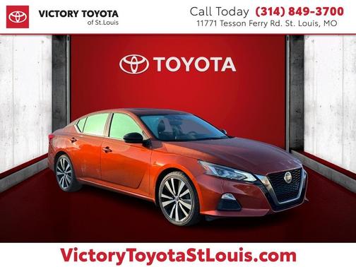 2021 Nissan Altima SR FWD