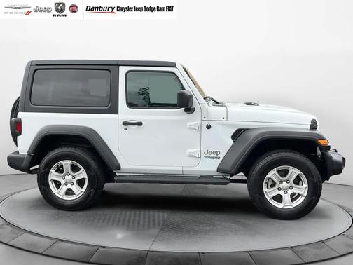 2019 Jeep Wrangler Sport