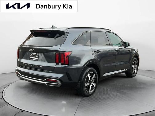 2022 Kia Sorento S