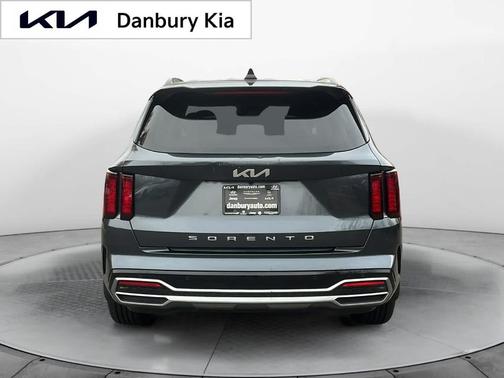 2022 Kia Sorento S