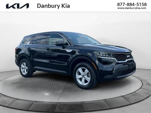 2022 Kia Sorento LX