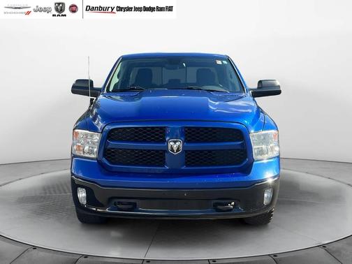 2016 RAM 1500 SLT