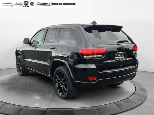 2017 Jeep Grand Cherokee Altitude