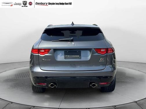 2019 Jaguar F-PACE S