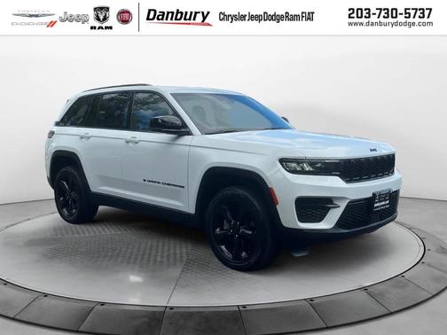 2023 Jeep Grand Cherokee Altitude