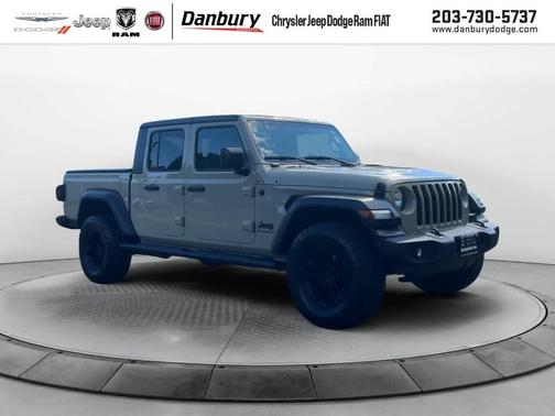 2020 Jeep Gladiator Sport
