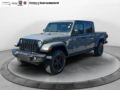 2022 Jeep Gladiator Sport