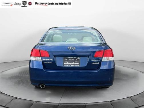 2011 Subaru Legacy 2.5i Premium