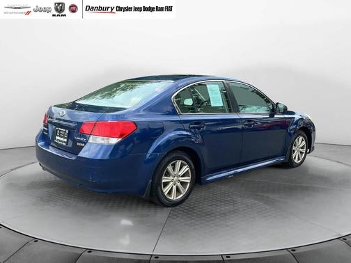 2011 Subaru Legacy 2.5i Premium