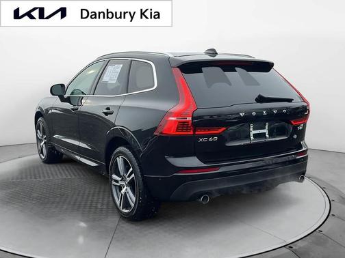 2019 Volvo XC60 T6 Momentum