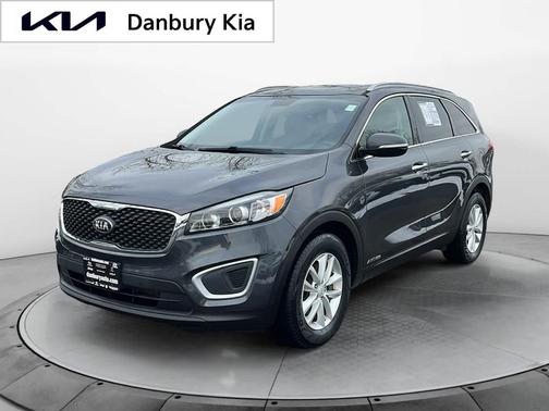 2018 Kia Sorento LX