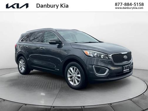 2018 Kia Sorento LX