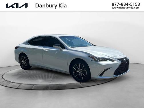2023 Lexus ES 250 