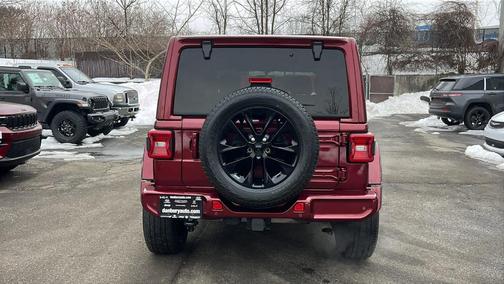2021 Jeep Wrangler Unlimited Sahara Altitude