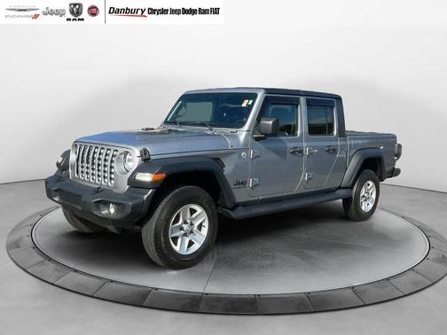 2020 Jeep Gladiator Sport