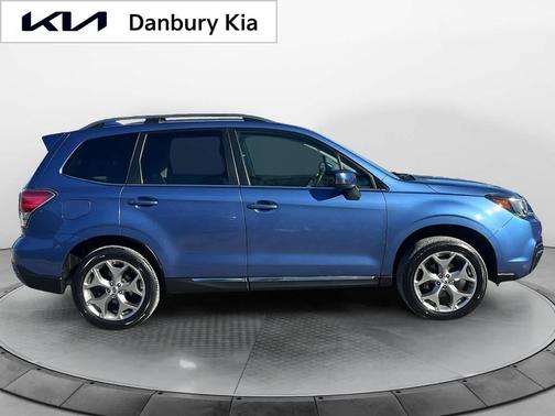 2017 Subaru Forester 2.5i Touring