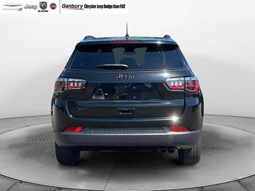 2022 Jeep Compass Altitude