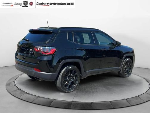 2022 Jeep Compass Altitude