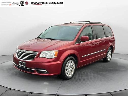 2013 Chrysler Town & Country Touring