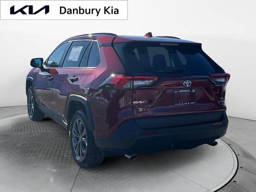 2022 Toyota RAV4 Hybrid XLE Premium