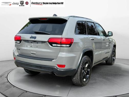 2019 Jeep Grand Cherokee Upland