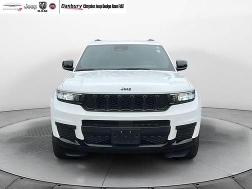 2022 Jeep Grand Cherokee L Laredo
