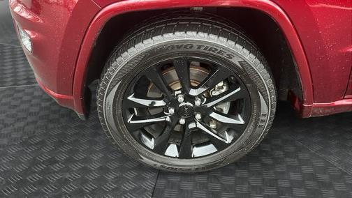 2021 Jeep Grand Cherokee Laredo X