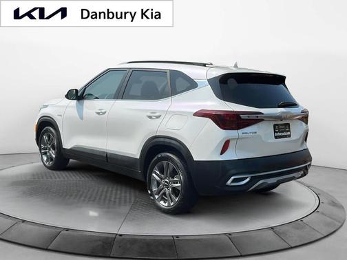 2023 Kia Seltos S