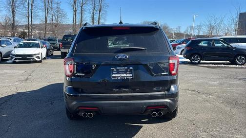 2018 Ford Explorer sport