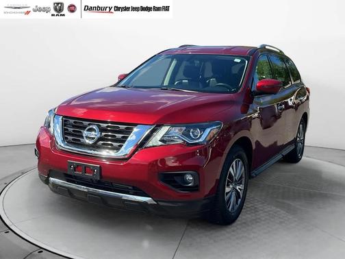 2020 Nissan Pathfinder SL