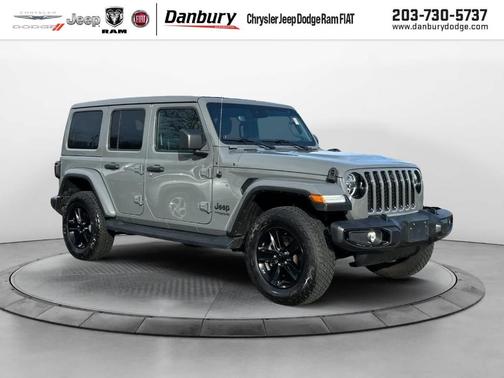 2022 Jeep Wrangler Unlimited Sahara Altitude
