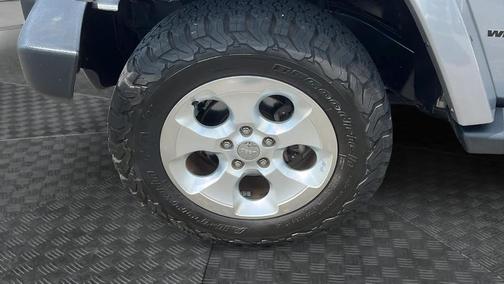 2014 Jeep Wrangler Sahara