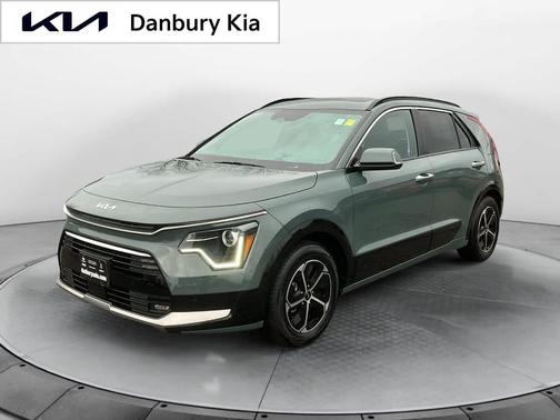 2023 Kia Niro SX