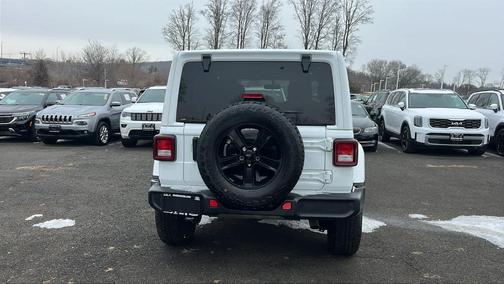 2021 Jeep Wrangler Unlimited Sahara Altitude