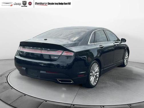 2016 Lincoln MKZ Base