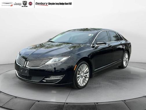 2016 Lincoln MKZ Base