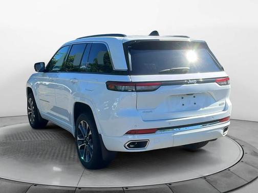 2025 Jeep Grand Cherokee Overland