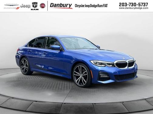 2019 BMW 330 i xDrive