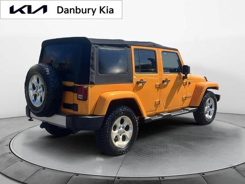 2013 Jeep Wrangler Unlimited Sahara