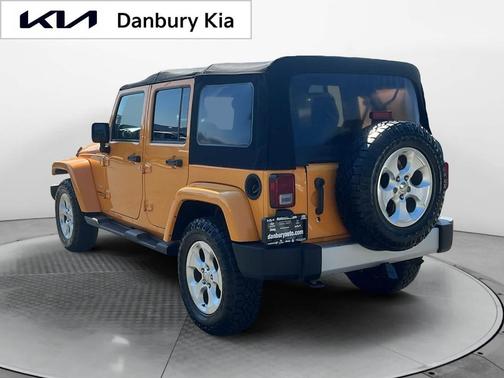 2013 Jeep Wrangler Unlimited Sahara