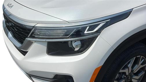 2023 Kia Seltos EX