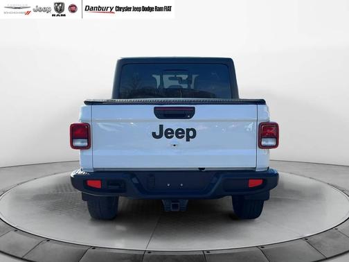 2020 Jeep Gladiator Sport